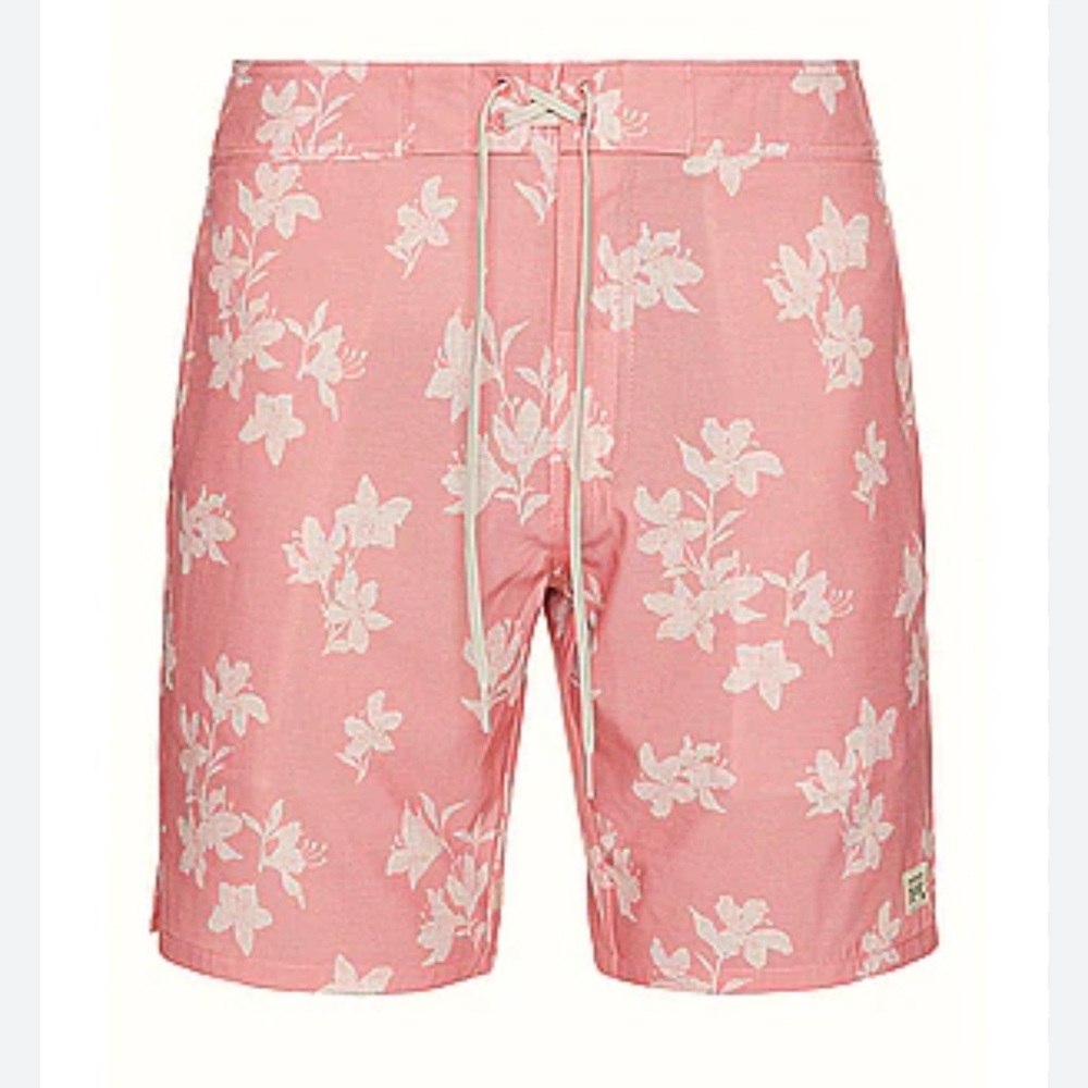 Travis Mathew blush colored boardshorts‎ size 40